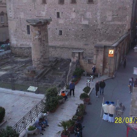 Camere Simili A Ostello Solo Per Uomini - Hostel-Like Rooms Only For Man Таранто Екстер'єр фото